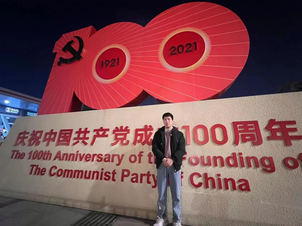 年小虎生活照.jpg